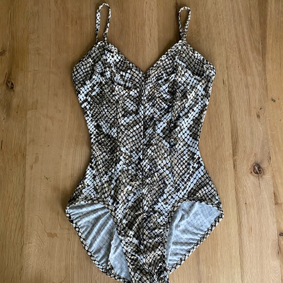 Norma Kamali Other - Norma Kamali Snakeskin Print one piece
